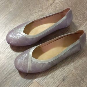 Vionic ballet flats arch support